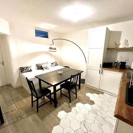 Joli T4 Renove Climatise Entre St Charles/Le Vieux-Port Appartement Marseilles Buitenkant foto