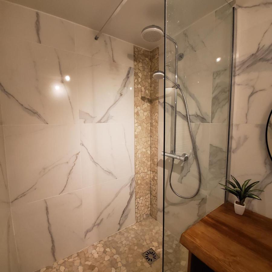 Joli T4 Renove Climatise Entre St Charles/Le Vieux-Port Appartement Marseilles Buitenkant foto
